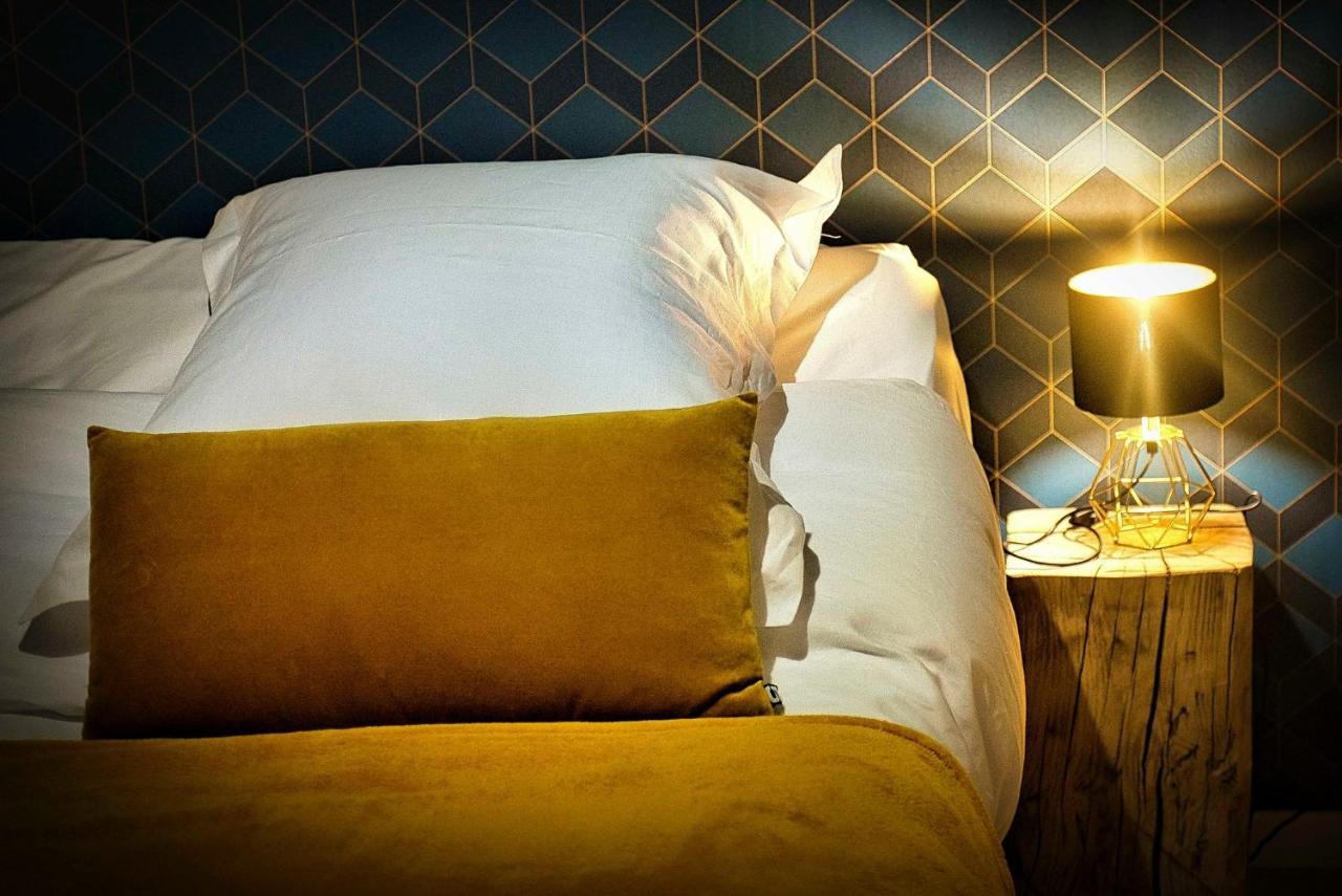 Barotel - Bed & Dinner Floreffe Экстерьер фото